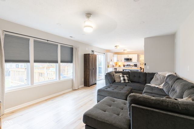 714 Tanninger Drive, Indianapolis, IN 46239