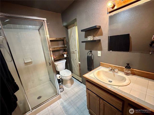 970 N Colony Surf Drive, Lilliwaup, WA 98555