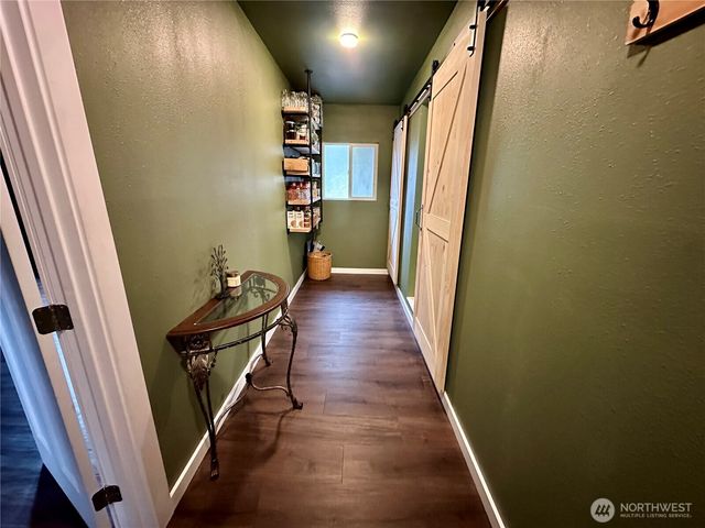 970 N Colony Surf Drive, Lilliwaup, WA 98555