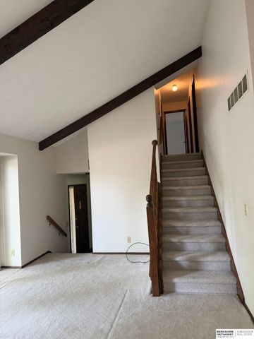 6214 S 150 Street, Omaha, NE 68137