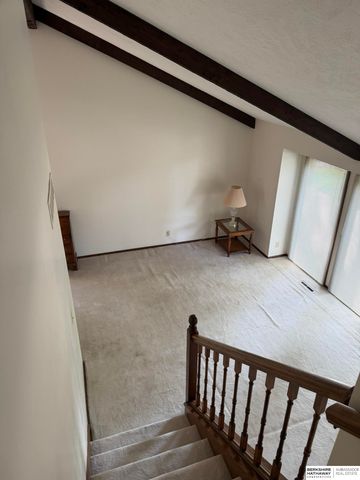 6214 S 150 Street, Omaha, NE 68137
