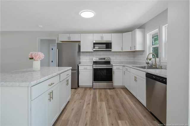 2423 George Owen Road, Fayetteville, NC 28306