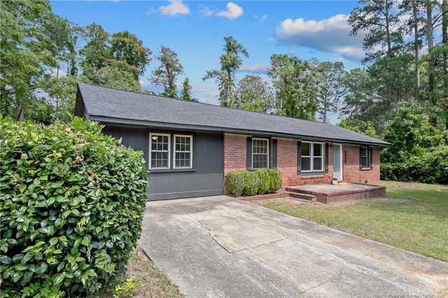 2423 George Owen Road, Fayetteville, NC 28306