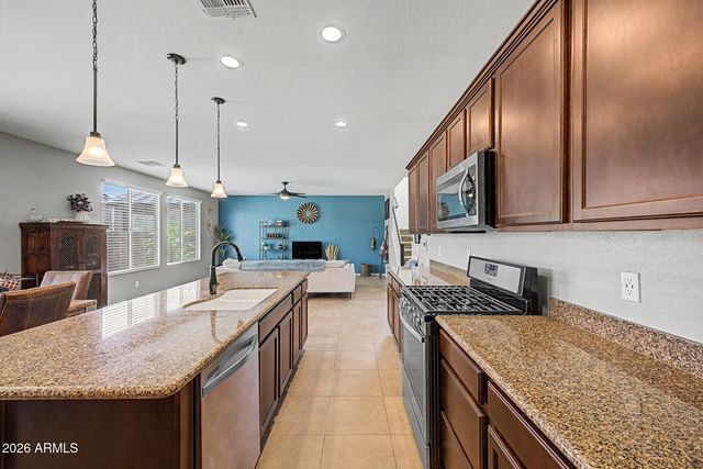 12119 W HIDE Trail, Peoria, AZ 85383