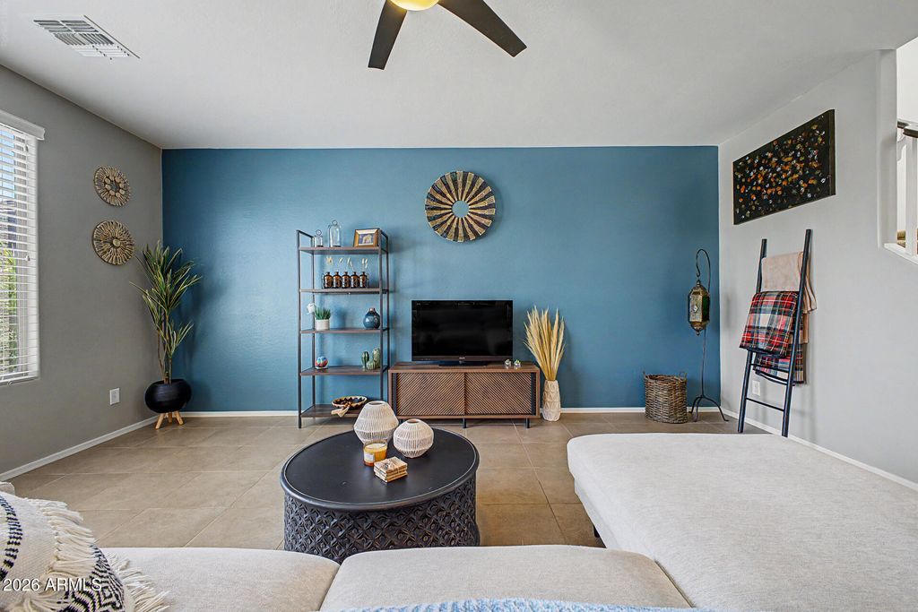 12119 W HIDE Trail, Peoria, AZ 85383 — photo 2