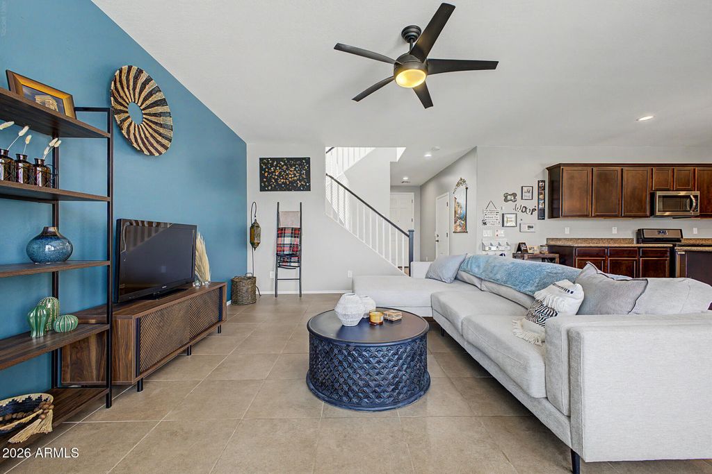12119 W HIDE Trail, Peoria, AZ 85383 — photo 4