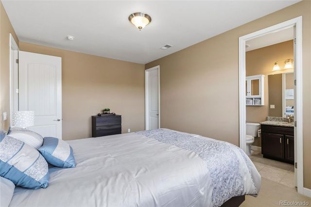 1600 Knotty Pine Way, Castle Rock, CO 80108
