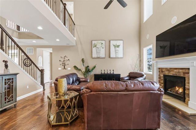 1600 Knotty Pine Way, Castle Rock, CO 80108