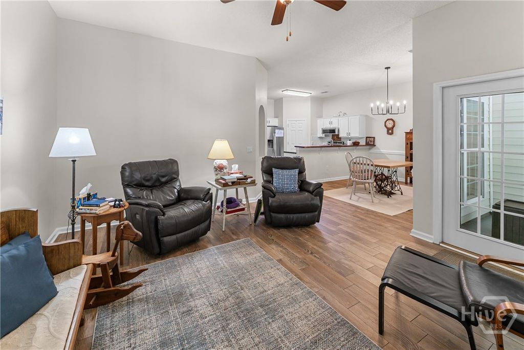 Image 9 of property listing at 88 Travertine Circle, Savannah, GA 31419