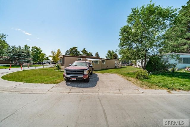3490 E Elswood Drive, Idaho Falls, ID 83402