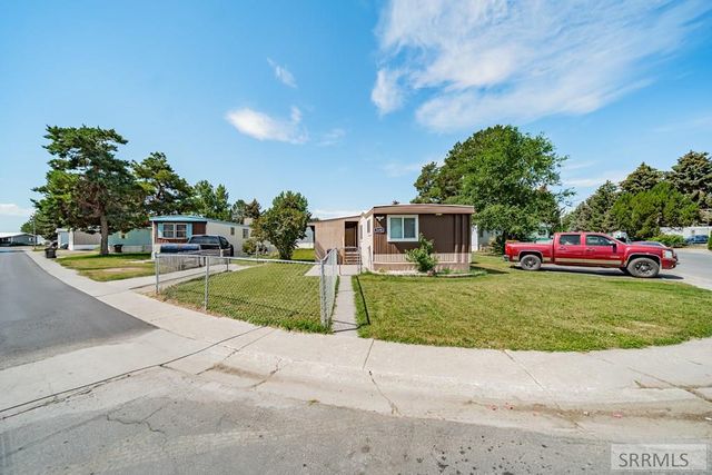 3490 E Elswood Drive, Idaho Falls, ID 83402