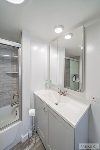 3490 E Elswood Drive, Idaho Falls, ID 83402