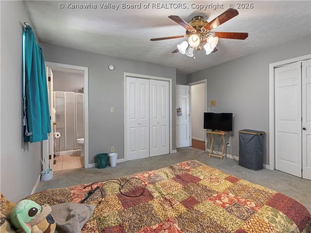 9 Brentwood Circle, Nitro, WV 25143