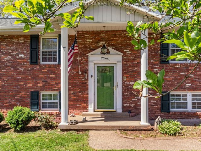 9 Brentwood Circle, Nitro, WV 25143