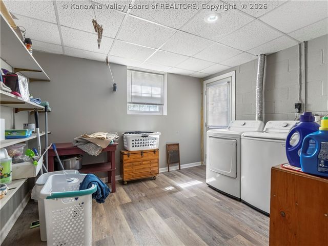 9 Brentwood Circle, Nitro, WV 25143