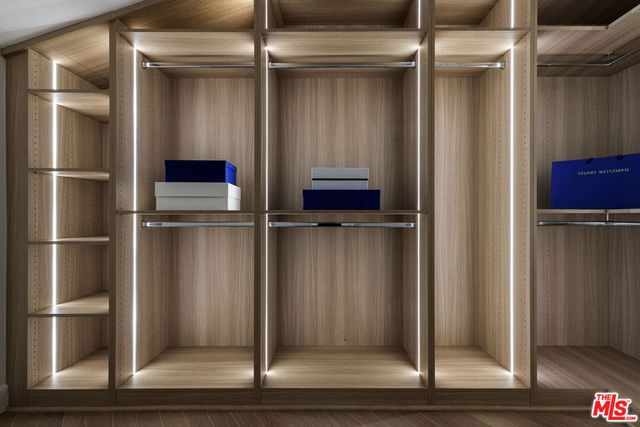 3633 Wrightwood Drive, Studio City, CA 91604