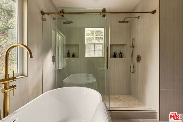 3633 Wrightwood Drive, Studio City, CA 91604