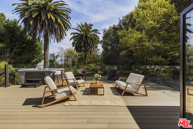 3633 Wrightwood Drive, Studio City, CA 91604