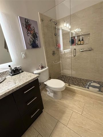 7451 S Aragon Boulevard 5, Sunrise, FL 33313