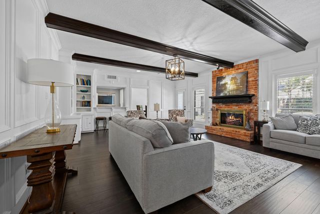 5218 Marble Gate Lane, Houston, TX 77069