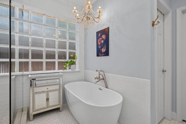 5218 Marble Gate Lane, Houston, TX 77069
