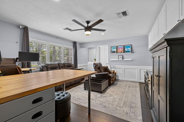 5218 Marble Gate Lane, Houston, TX 77069