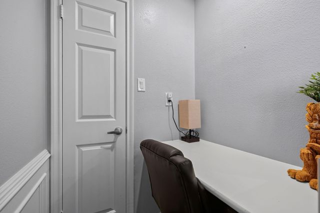 5218 Marble Gate Lane, Houston, TX 77069