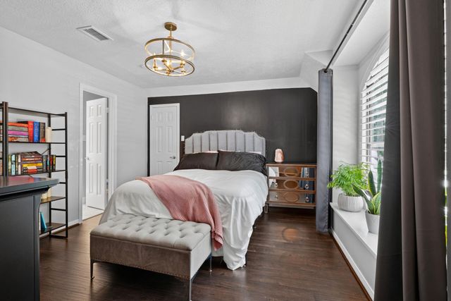 5218 Marble Gate Lane, Houston, TX 77069