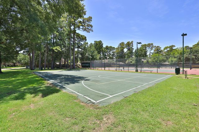 5218 Marble Gate Lane, Houston, TX 77069