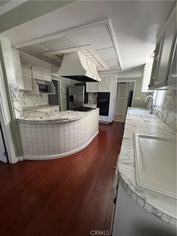 1300 Benedict Drive, San Leandro, CA 94577