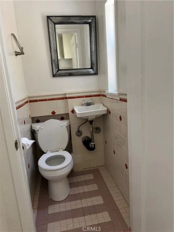 1300 Benedict Drive, San Leandro, CA 94577