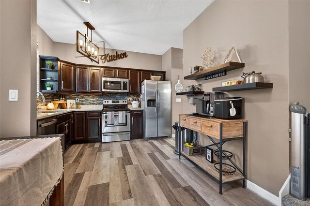 6400 46TH AVENUE N 20, Kenneth City, FL 33709