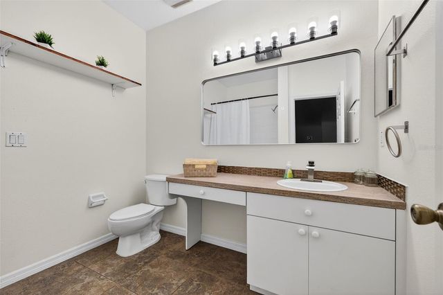 6400 46TH AVENUE N 20, Kenneth City, FL 33709