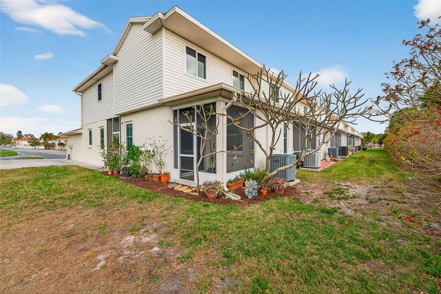 6400 46TH AVENUE N 20, Kenneth City, FL 33709