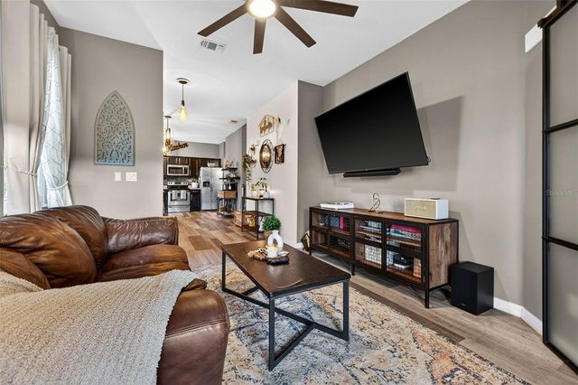 6400 46TH AVENUE N 20, Kenneth City, FL 33709