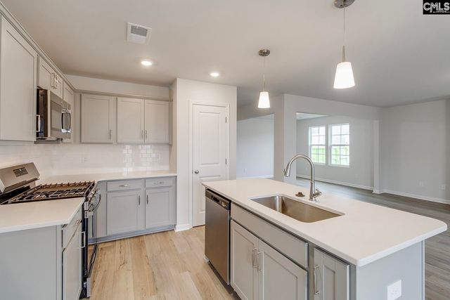 350 Bangalore Way, Gilbert, SC 29054