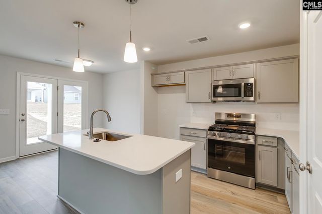 350 Bangalore Way, Gilbert, SC 29054