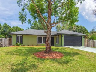 5612 Deleon Avenue, Fort Pierce, FL 34951