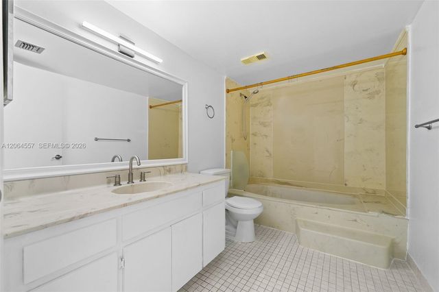17500 N Bay Rd S508, Sunny Isles Beach, FL 33160