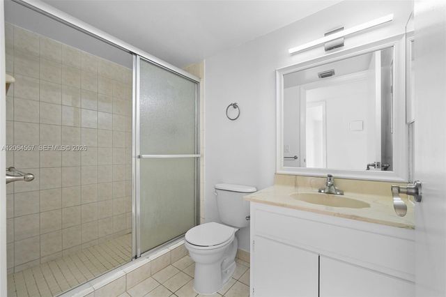17500 N Bay Rd S508, Sunny Isles Beach, FL 33160