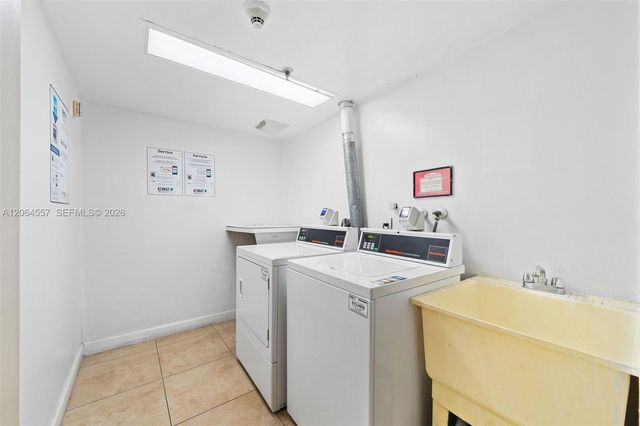 17500 N Bay Rd S508, Sunny Isles Beach, FL 33160