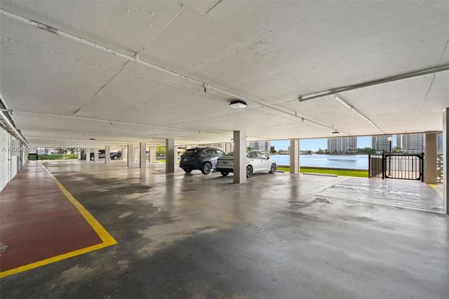 17500 N Bay Rd S508, Sunny Isles Beach, FL 33160