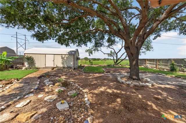 317 Yorktown, Pleasanton, TX 78064