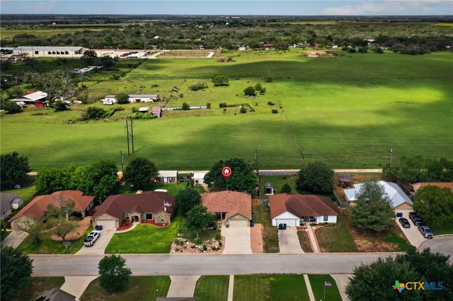 317 Yorktown, Pleasanton, TX 78064