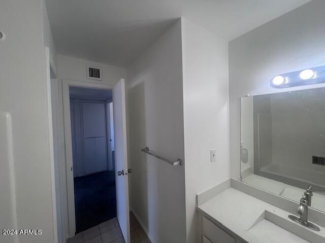 4332 W OCOTILLO Road 206, Glendale, AZ 85301