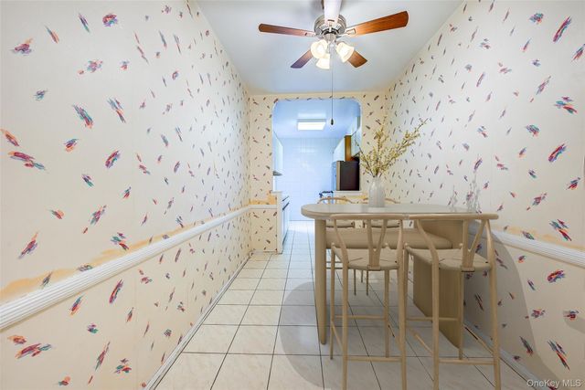 67-87 Booth Street 6J, Forest Hills, NY 11375