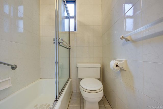 67-87 Booth Street 6J, Forest Hills, NY 11375