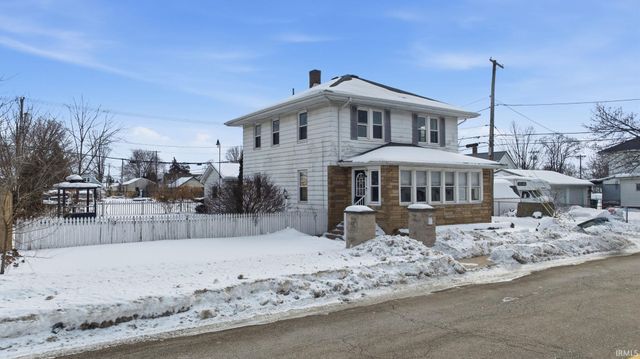 1016 Division Street, Mishawaka, IN 46545