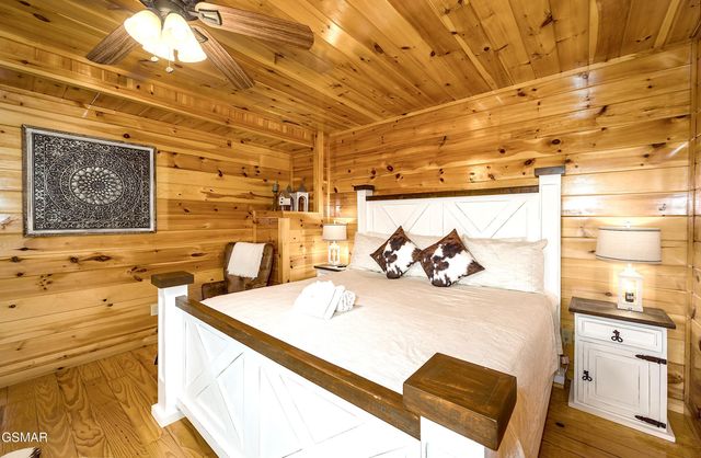 4319 Forest Ridge Way, Pigeon Forge, TN 37863