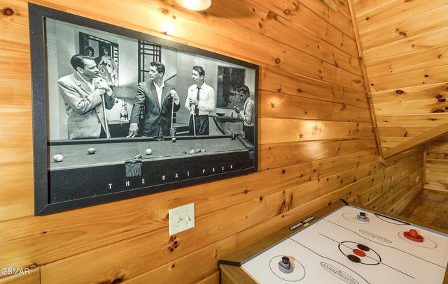 4319 Forest Ridge Way, Pigeon Forge, TN 37863